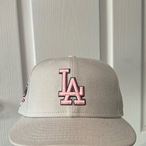Rare LA Dodgers Mothers Day Fitted Hat
